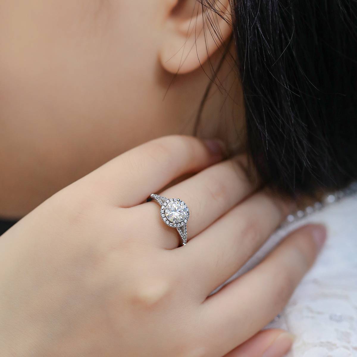 Double arm round bag S925 silver plated platinum moissanite diamond women's ring 1.5 carats D-grade